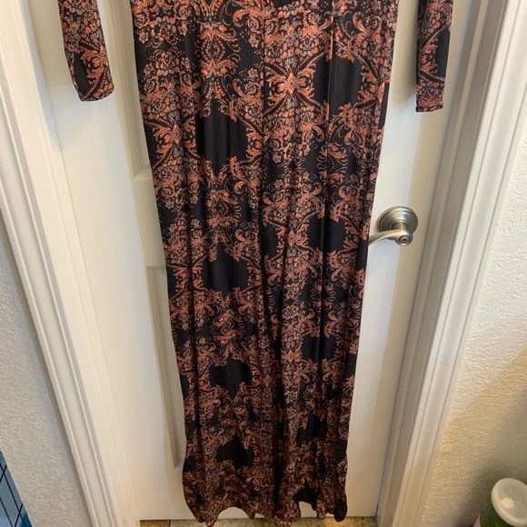 Wide Leg Jumpsuit - Picture 4 of 5